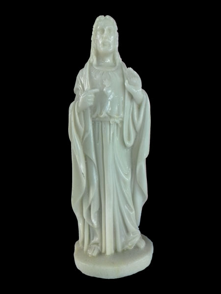 Tượng Chúa Giê-su Thánh tâm giả đá
