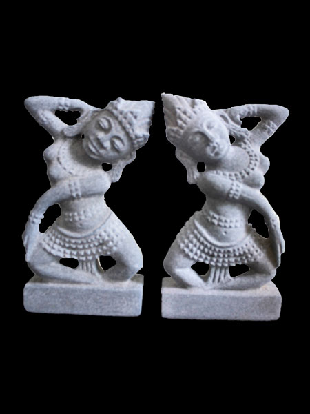 Tượng Chàm Apsara nhỏ
