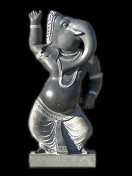 Tượng Thần Voi Ganesha đứng đá granite đen DSF-T46