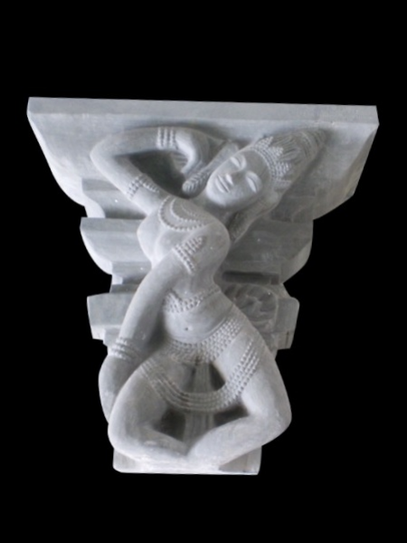 Tượng Vũ nữ Apsara Chàm bằng đá DSF-CP25