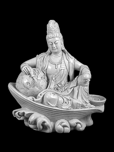 Tượng Phật Quan Âm ngồi trên quả địa cầu bằng đá DSF-P139