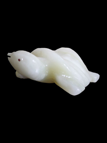 Tượng con rùa đá ngọc