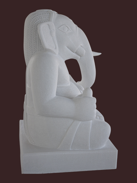 Tượng thần Ganesha Chàm bằng đá trắng