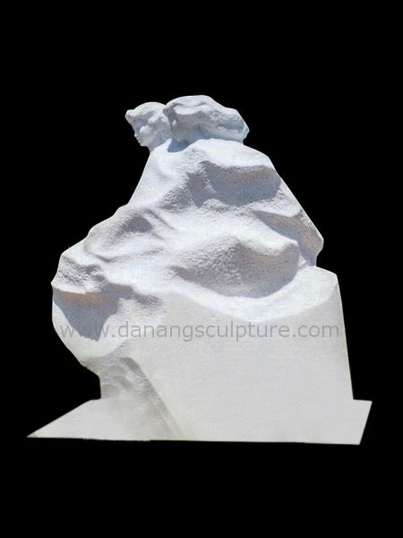 Tượng hai thiếu nữ cưỡi voi bằng đá