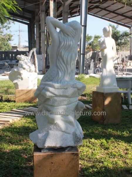 Tuong tien ca trang tri
